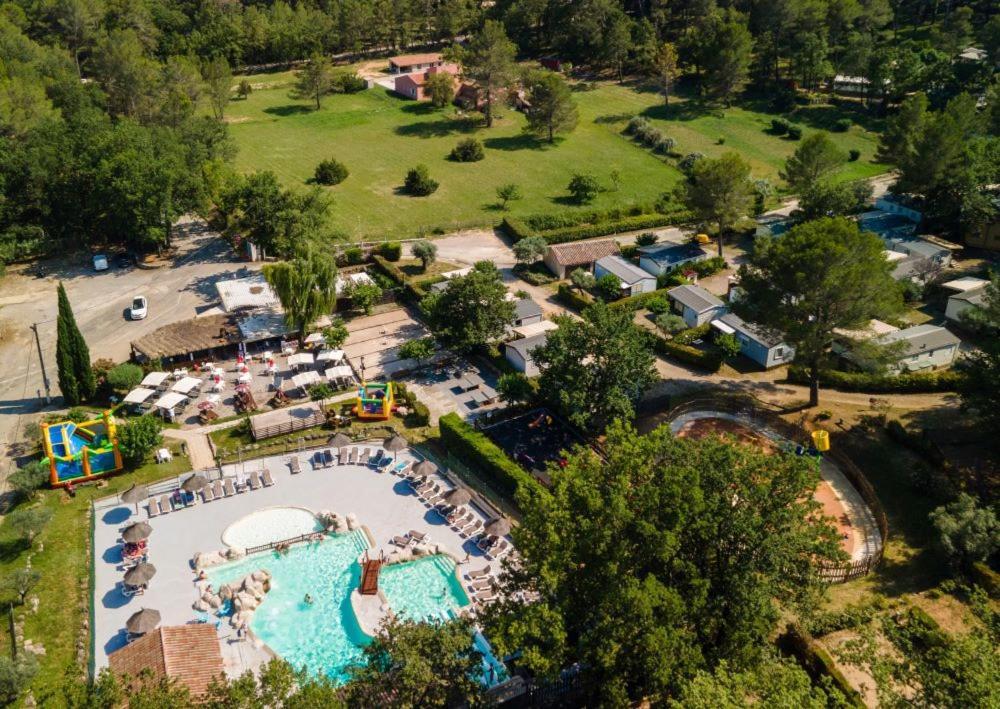 Camping Domaine Villa Verde Callas Екстериор снимка